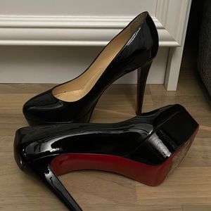Christian Louboutin Bianca Pumps